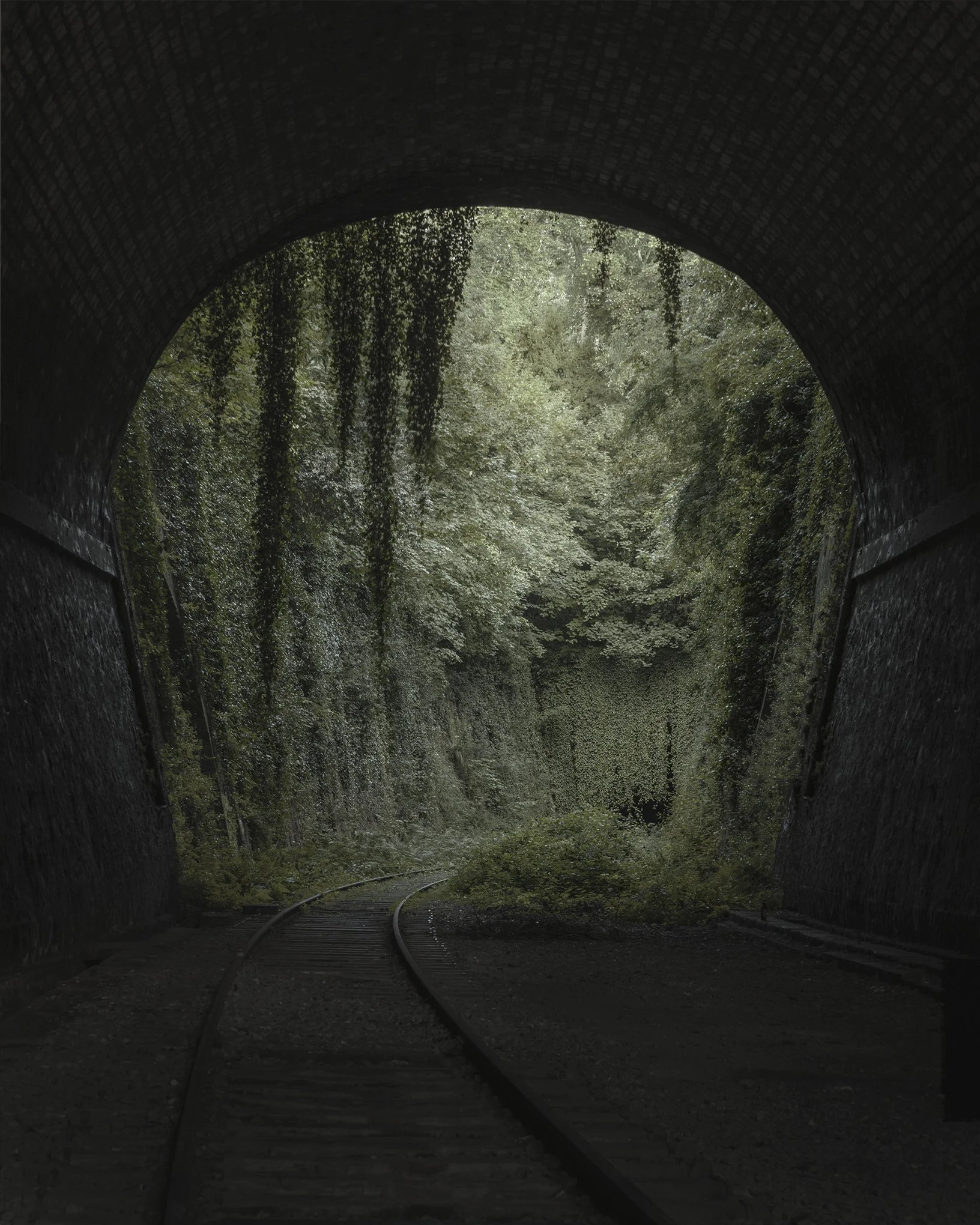RAYNAUD【L'ALLEE DU ROY 】フランスの情景を閉じ込めた一枚 Abandoned places in France, visited and photographed by Abandoned